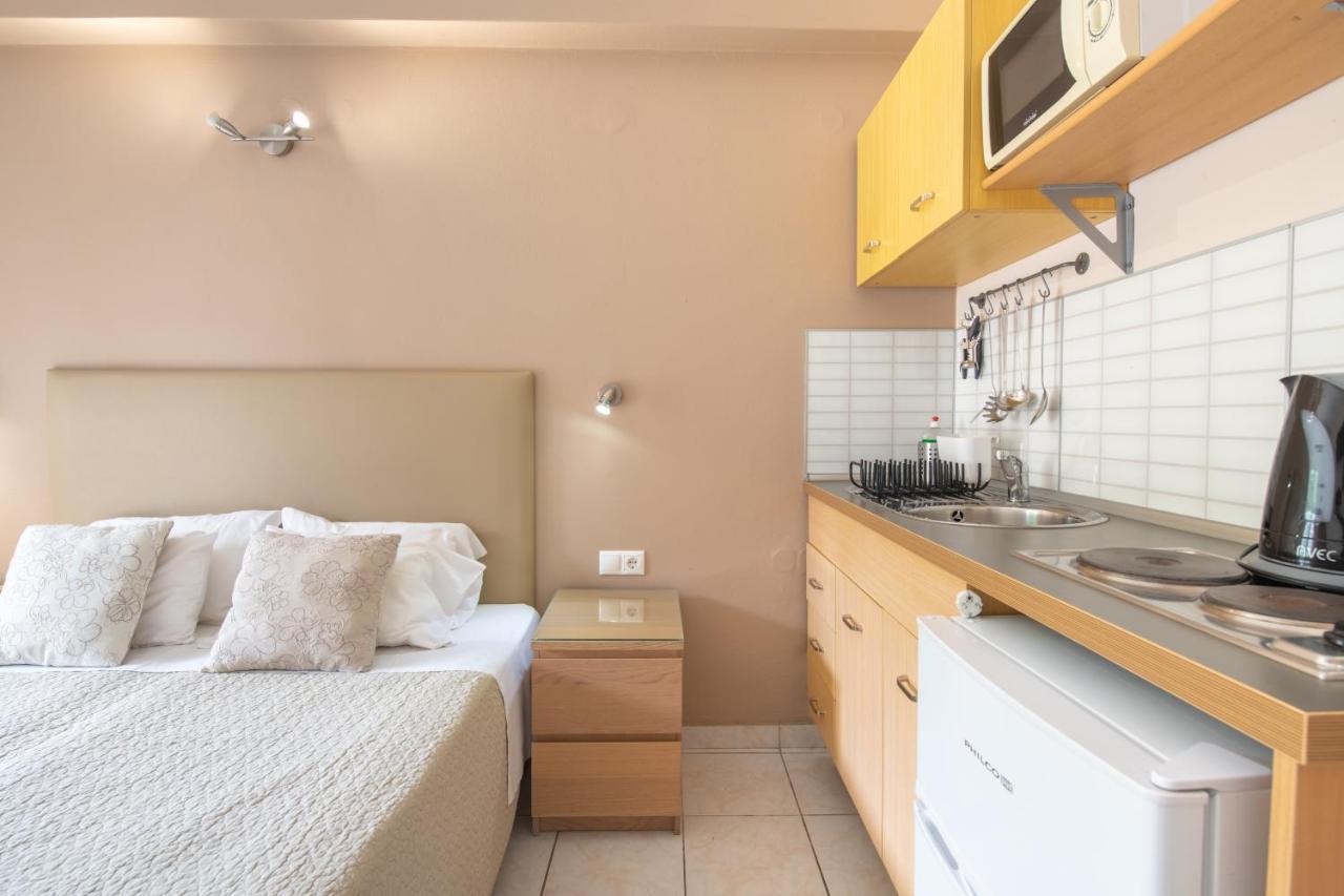 Galini Beach Studios And Penthouse Meszongí Kültér fotó