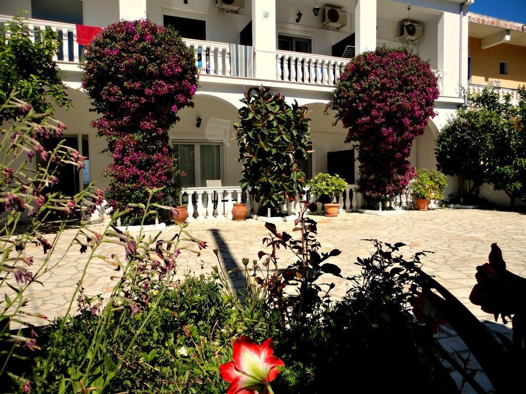 Galini Beach Studios And Penthouse Meszongí Szoba fotó